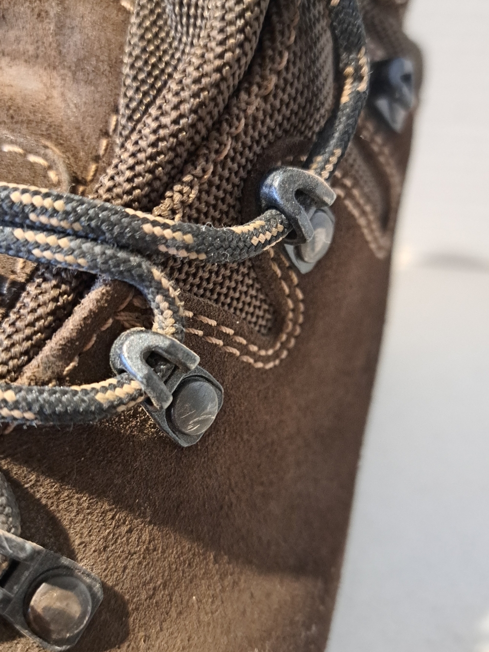 Zamberlan Gore-Tex Vibram Hiking Boots Men's 9 Women's 11 Made in Italy Leather - Picture 11 of 13